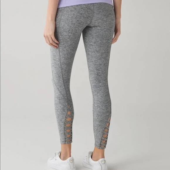 Lululemon Pure Practice Leggings Sz 6 Mid Rise Athleisure Yoga Workout Sporty - Picture 1 of 16